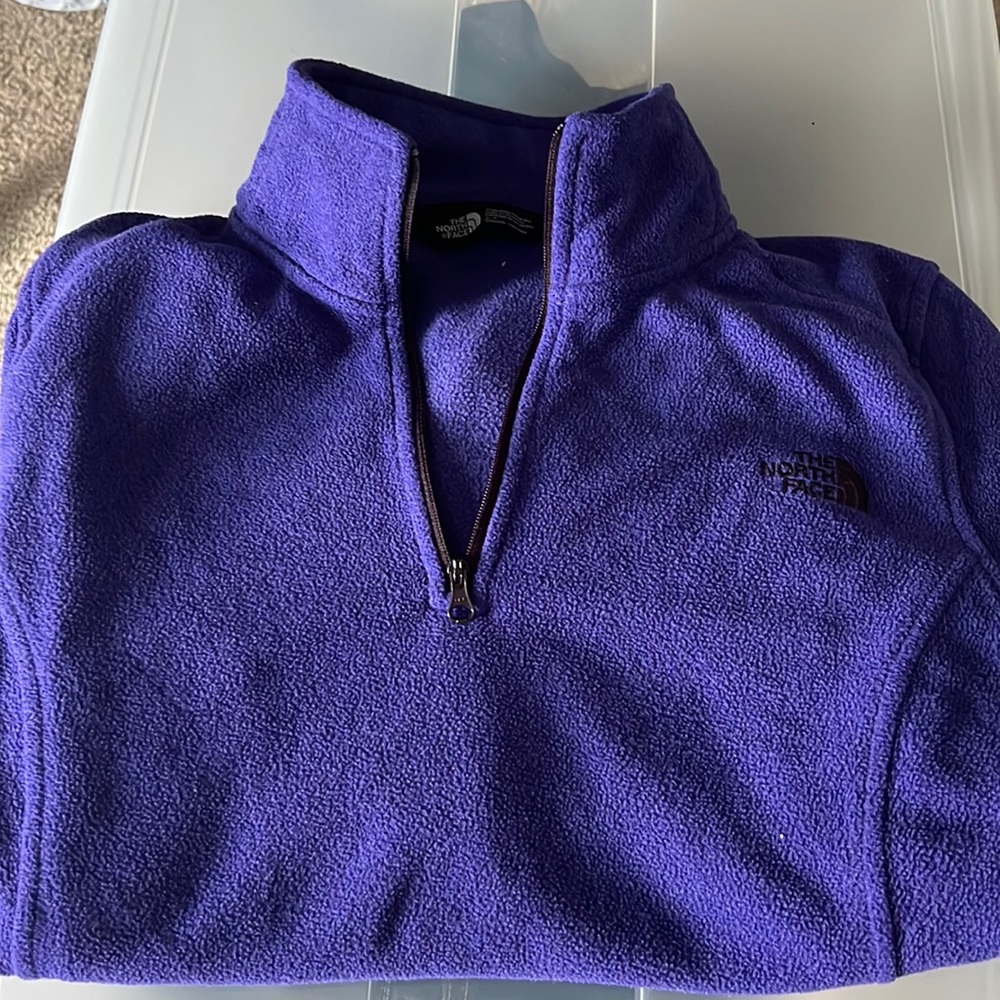 North Face women’s long sleeve fleece